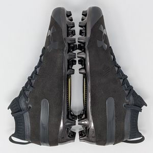 under armor spotlight cleats